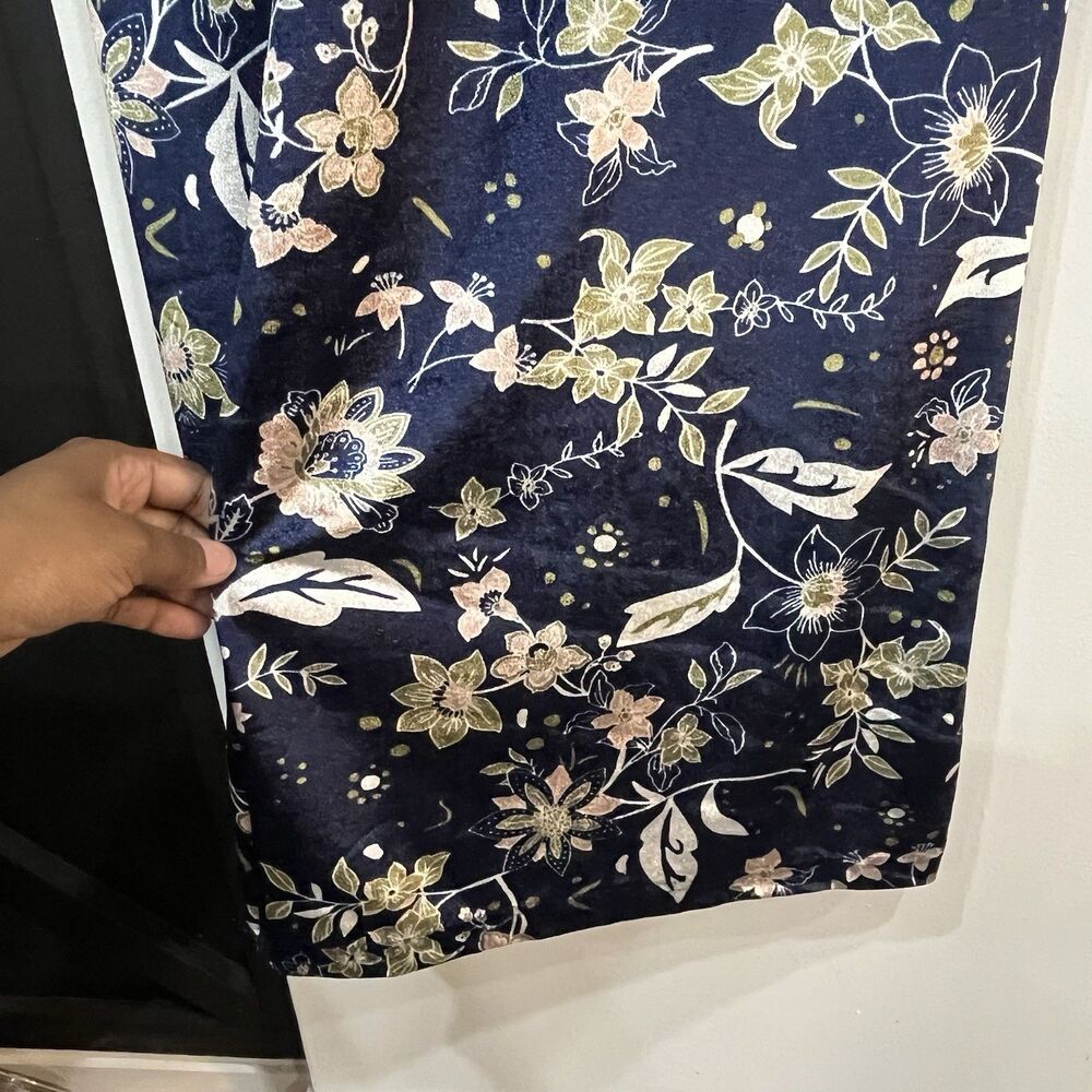 Earthbound Trading Co Floral Velvet Tie Wide Leg Jumpsuit Size Small - Picture 4 of 7